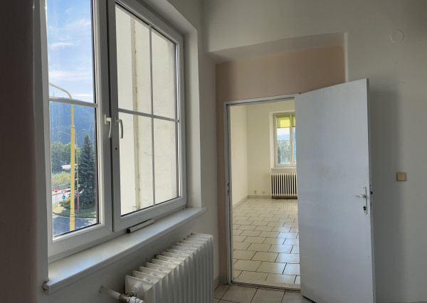 Komerčné priestory v pešej zóne – Mostová, Ružomberok