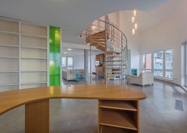 Na prenájom 3-izbový mezonet v centre Liptovského Mikuláša