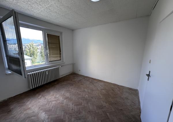 3-izbový byt na predaj – Nábrežie 4. apríla, Liptovský Mikuláš