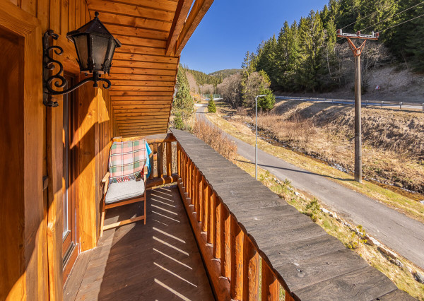 Jedinečný zrub v Nízkych Tatier – ideálny pre rodinu aj ako investícia