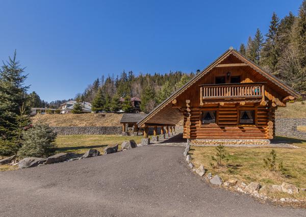 Jedinečný zrub v Nízkych Tatier – ideálny pre rodinu aj ako investícia