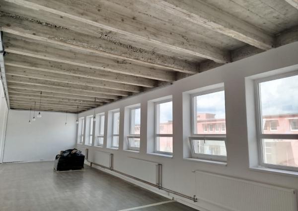 Štýlový industriálny priestor  – kancelárie podľa vašich predstáv