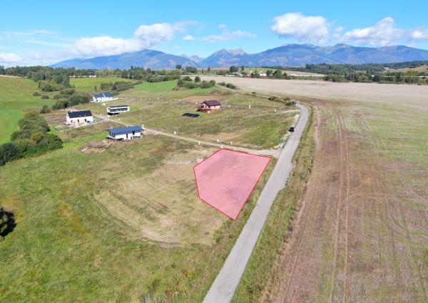 Posledný stavebný pozemok v Hybe – Peňažné  Výhľad na Tatry