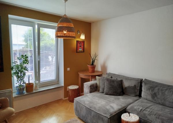 Prenájom: štýlový dvojizbový byt v centre mesta