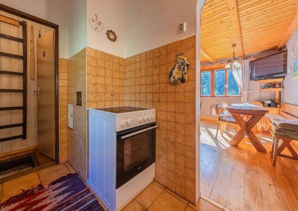 Na predaj čarovná chata uprostred lesa – Liptovský Ján