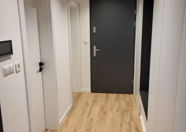 Na prenájom 2- izbový byt v Liptovskom Mikuláši