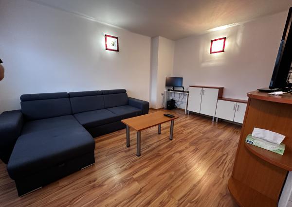 REZERVOVANE Priestranný 1-izbový byt na prenájom – Štefániková ulica, Liptovský Mikuláš