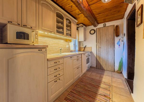 Na predaj drevenica vo Vyšnej Boci