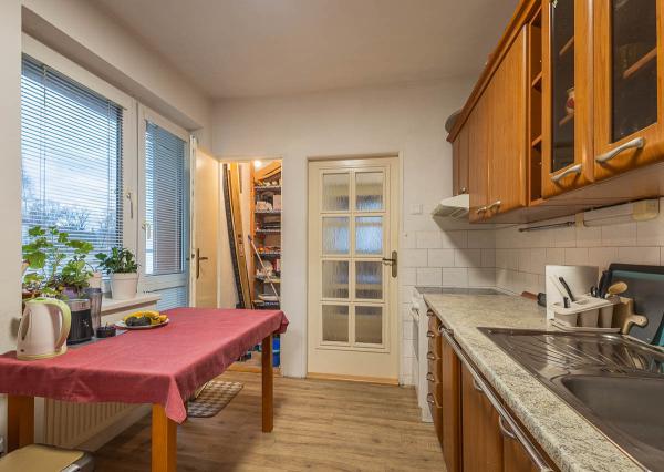 Veľký 2-izbový byt s dvomi balkónmi v krásnom prostredí – Palúdzka, Liptovský Mikuláš