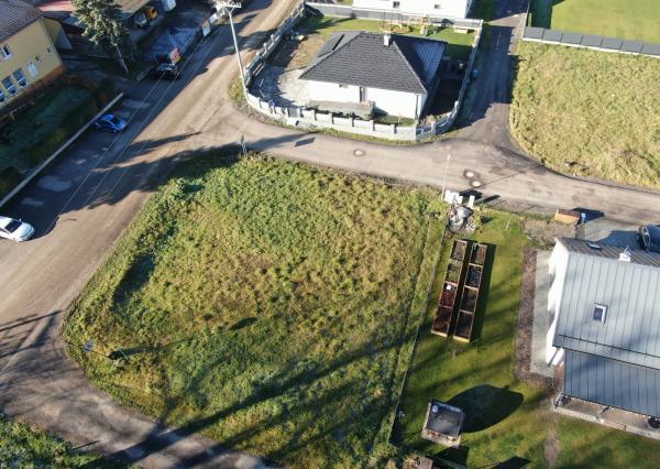 Posledný voľný pozemok v novej časti Závažnej Poruby – Pod Poludnicou