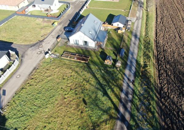 Posledný voľný pozemok v novej časti Závažnej Poruby – Pod Poludnicou