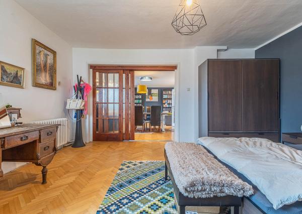 Priestranný byt s podkrovím – Liptovský Mikuláš