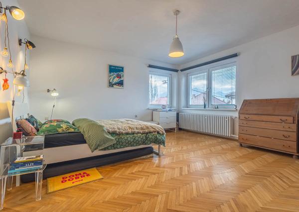 Priestranný byt s podkrovím – Liptovský Mikuláš