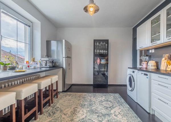 Priestranný byt s podkrovím – Liptovský Mikuláš