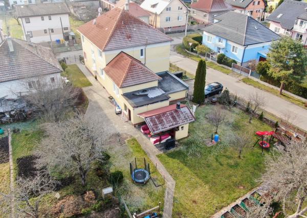 Priestranný byt s podkrovím – Liptovský Mikuláš