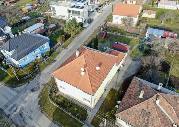 Priestranný byt s podkrovím – Liptovský Mikuláš