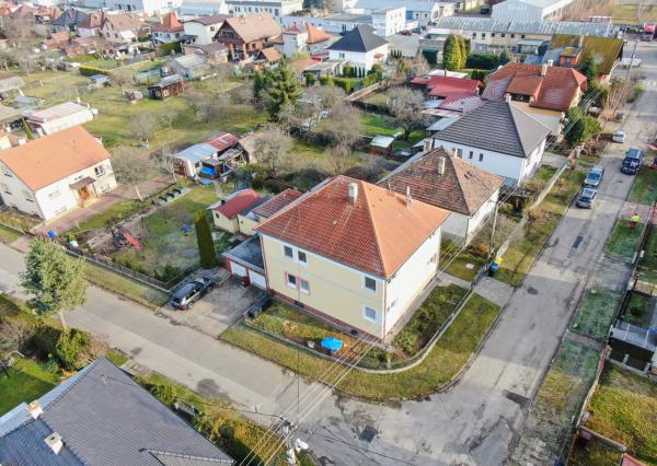 Priestranný byt s podkrovím – Liptovský Mikuláš