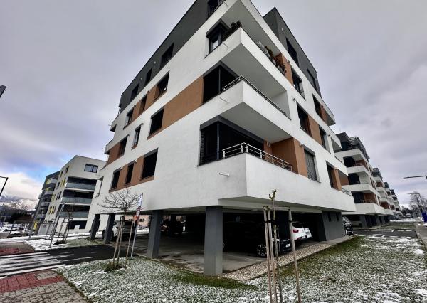 Prenájom: nový 2i byt + kryté parkovanie – Liptovský Mikuláš