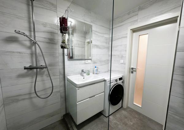 Prenájom: nový 2i byt + kryté parkovanie – Liptovský Mikuláš