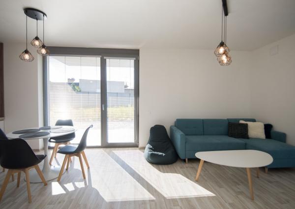 Moderný byt s terasou na prenájom - Victory Port Palúdzka