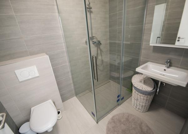 Moderný byt s terasou na prenájom - Victory Port Palúdzka