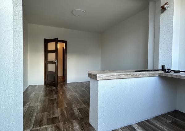 Na prenájom 3- izbový byt na Podbrezinách