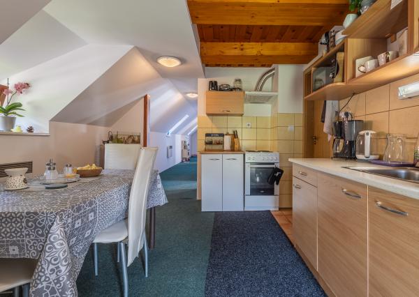 Rodinný dom s dvomi bytmi – Hubová, okres Ružomberok