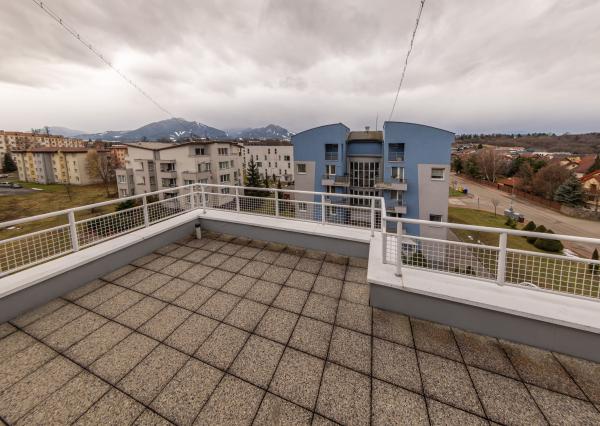 5-izbový Mezonet na predaj