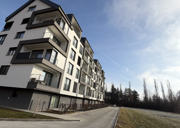 Na prenájom 2- izbový byt v Liptovskom Mikuláši