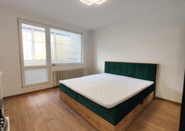 2-Room Apartment for Rent in Podbreziny