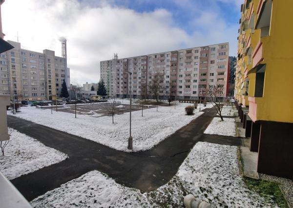 2-Room Apartment for Rent in Podbreziny