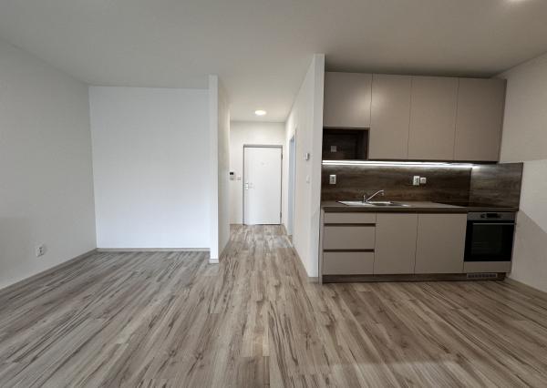 2-izbový byt s terasou – Nálepkova, Liptovský Mikuláš