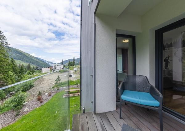 Luxusný horský dvojspálňový apartmán s parkovacím státím v lyžiarskom stredisku Jasná