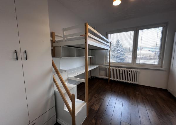 4-izbový byt na prenájom, komplet zariadený, LM