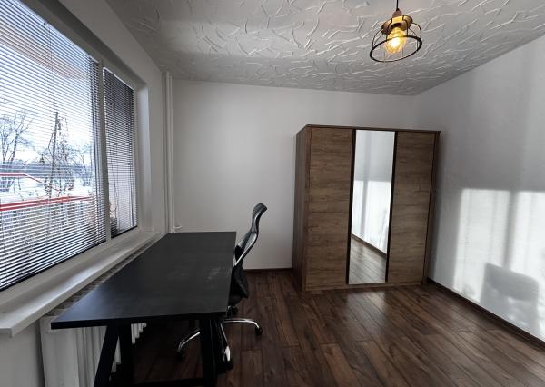 4-izbový byt na prenájom, komplet zariadený, LM