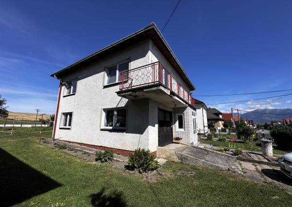 Rodinný dom s potenciálom penziónu v centre Liptovského Jána