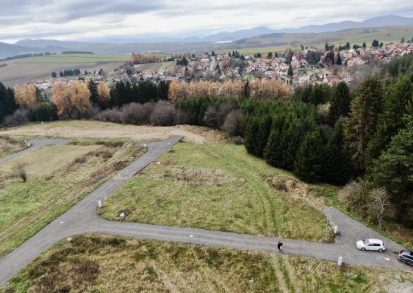 NOVÁ CENA | Pozemok na výstavbu domu pri lese – Jamník, 722 m²