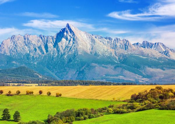 Slnečný stavebný pozemok s panoramatickým výhľadom – Závažná Poruba, Pod Poludnicou
