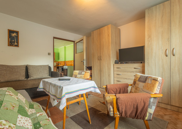 Znížená cena! Dom + veľký pozemok, výborná poloha /Liptov/