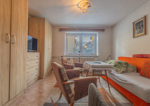 Znížená cena! Dom + veľký pozemok, výborná poloha /Liptov/