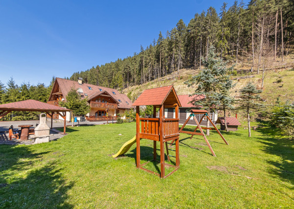 Krásny penzión v Demänovskej doline s veľkým pozemkom