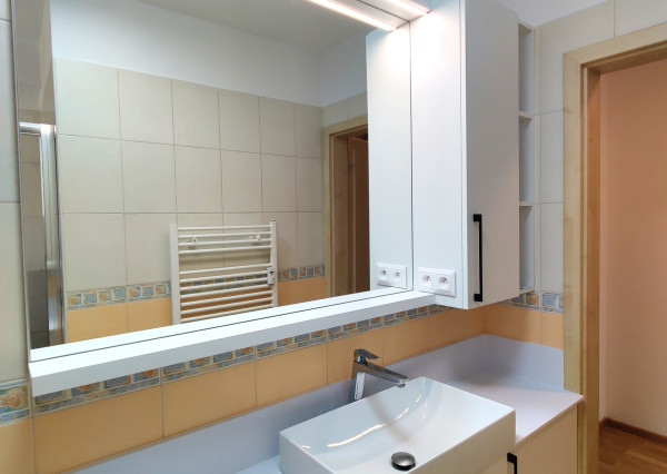 Veľkorysý 4 izbový byt na bývanie aj podnikanie