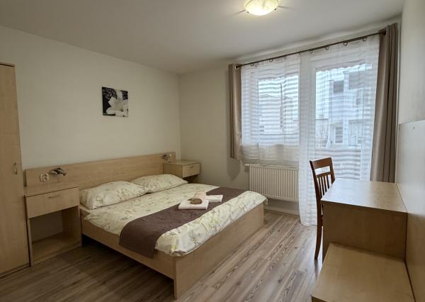 Na prenájom 2-izbový byt v rodinnom dome