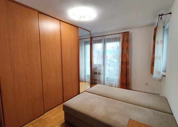 2-izbový byt na prenájom, Liptovský Mikuláš (Nábrežie)