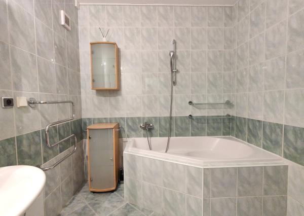 2-izbový byt na prenájom, Liptovský Mikuláš (Nábrežie)