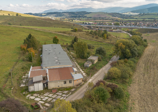 Výrobný a skladový objekt v blízkosti Ružomberka