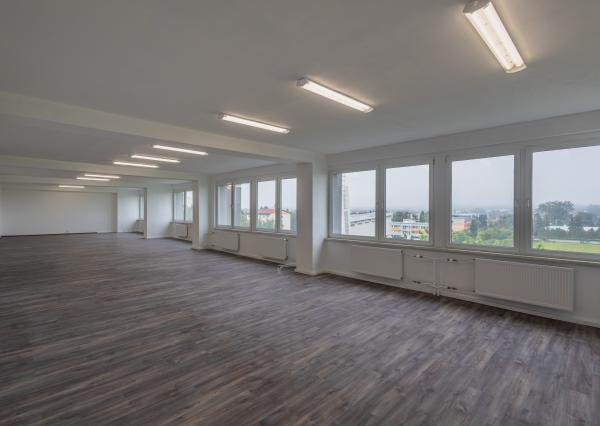 Prenájom obchodných a administratívnych priestorov – Martin, Sever