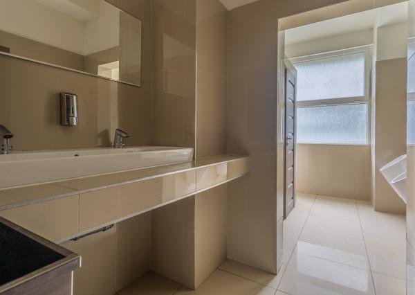 Prenájom obchodných a administratívnych priestorov – Martin, Sever