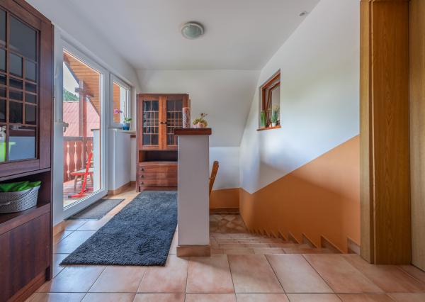 Rodinný dom s dvoma bytovými jednotkami – Hubová