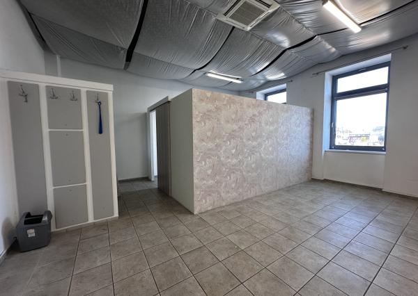 Obchodné priestory v Jasná Shopping City, Liptovský Mikuláš